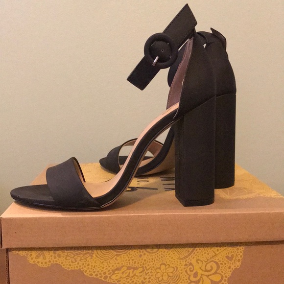 Mix No 6 Black heel - Picture 3 of 5